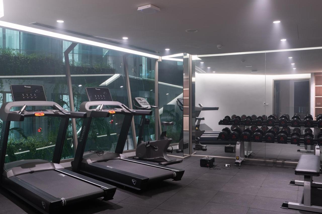 Panwaburi Beachfront Resort - Sha Extra Plus Esterno foto The gym at the hotel