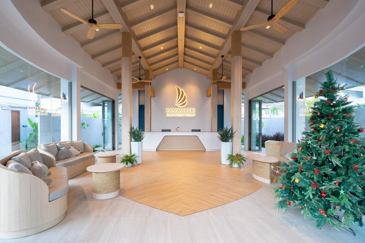 Panwaburi Beachfront Resort - Sha Extra Plus Esterno foto Lobby